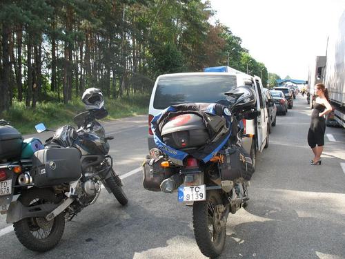 7d/01 - Ukraiņu robežpunkta rinda