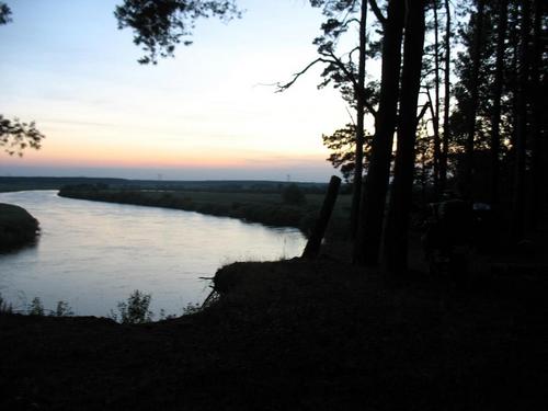 7d/03 - Vakara skats pie Dņepras